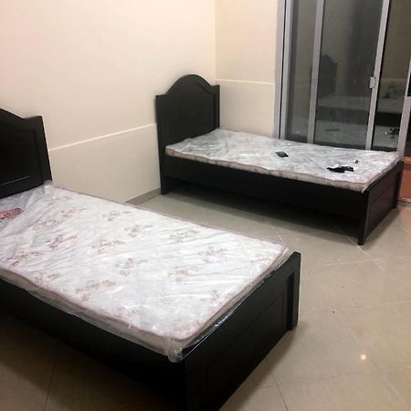 Furnished Apartment Dubai Buitenkant foto