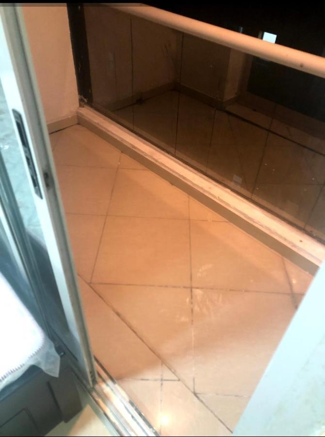 Furnished Apartment Dubai Buitenkant foto