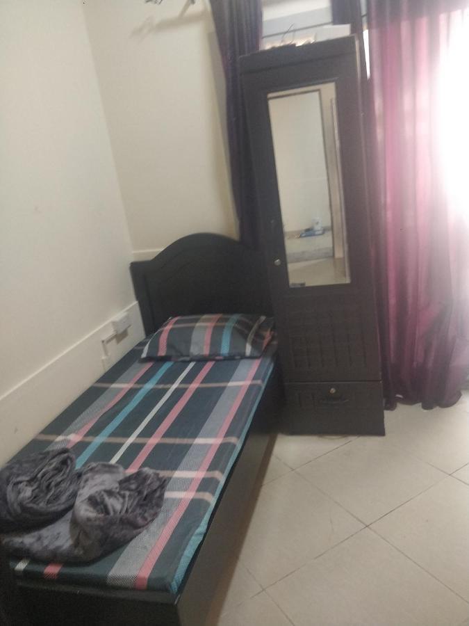 Furnished Apartment Dubai Buitenkant foto