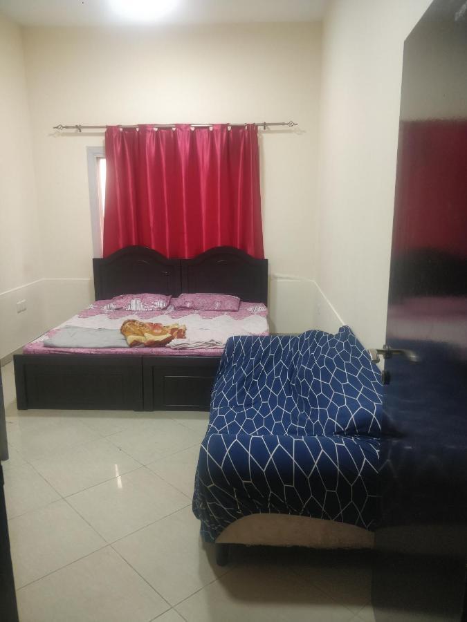Furnished Apartment Dubai Buitenkant foto